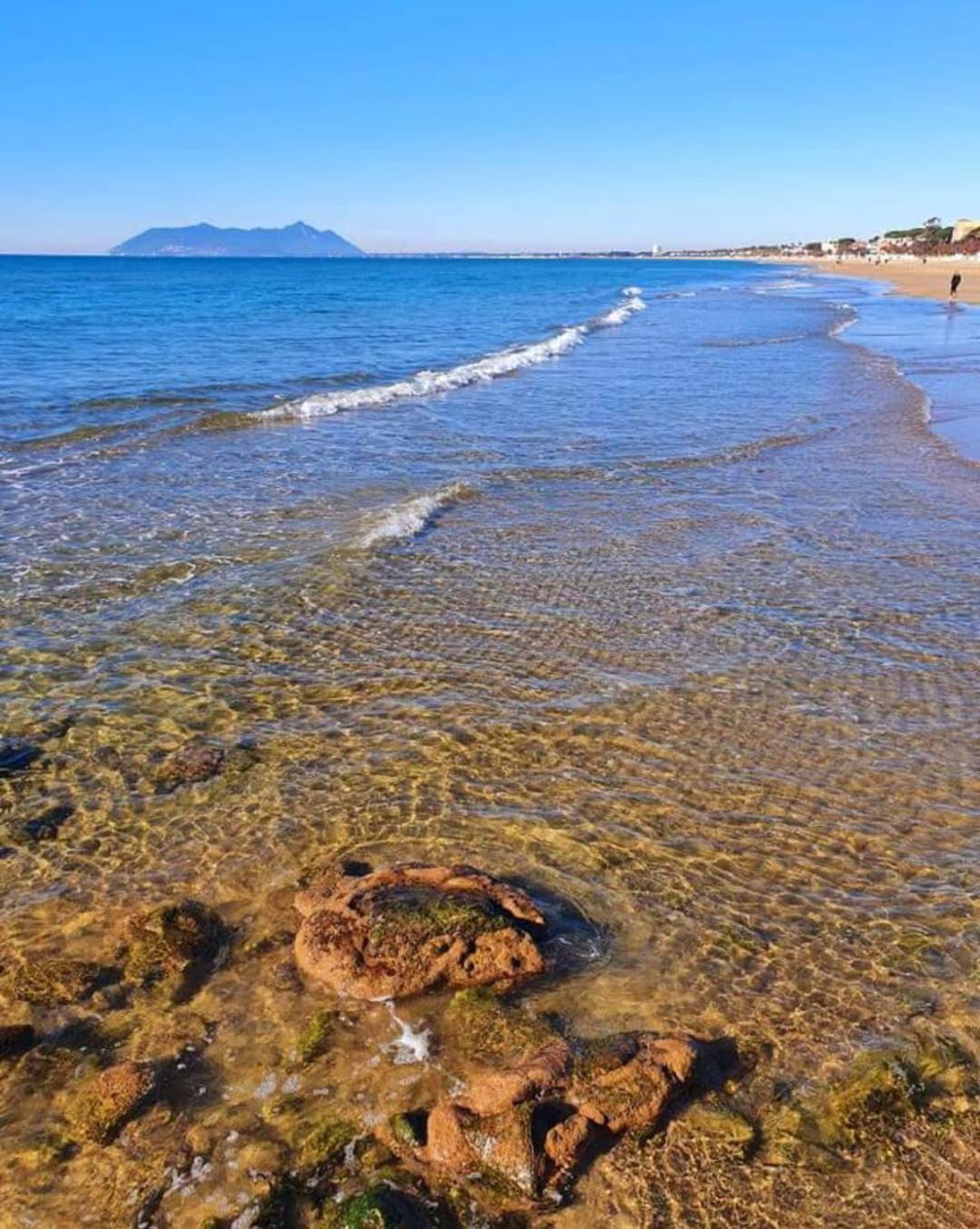 Oniria Suite - 100 Mt Dal Mare Terracina Exterior foto