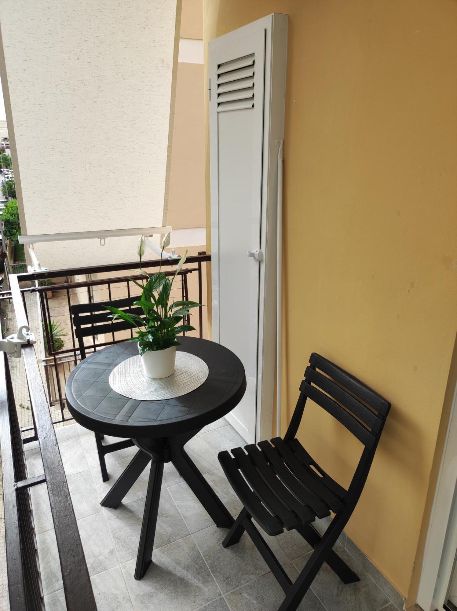 Oniria Suite - 100 Mt Dal Mare Terracina Exterior foto