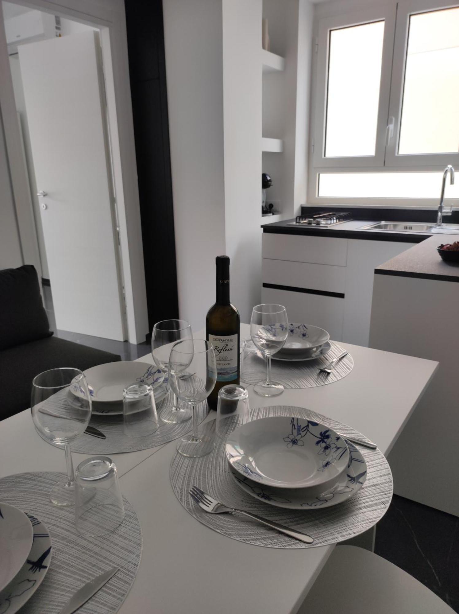 Oniria Suite - 100 Mt Dal Mare Terracina Exterior foto